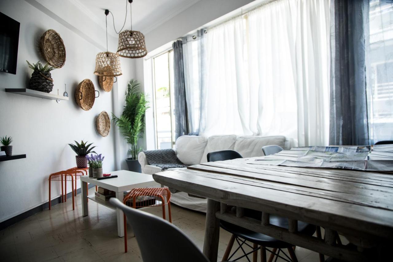 Thanasis Place Athens Exterior photo
